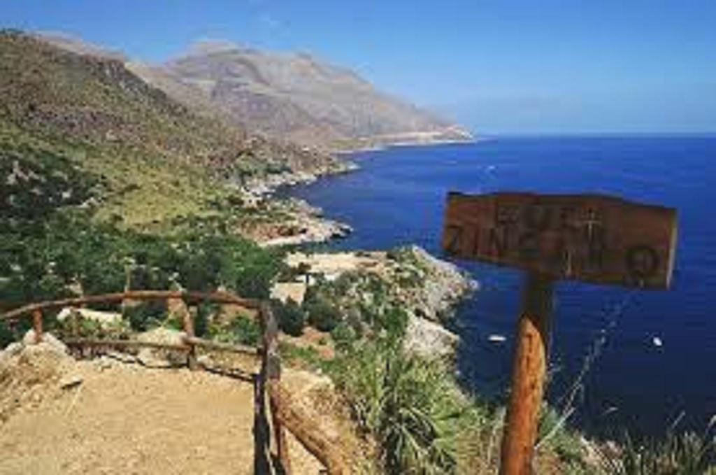 Case Playa Balestrate Exterior foto